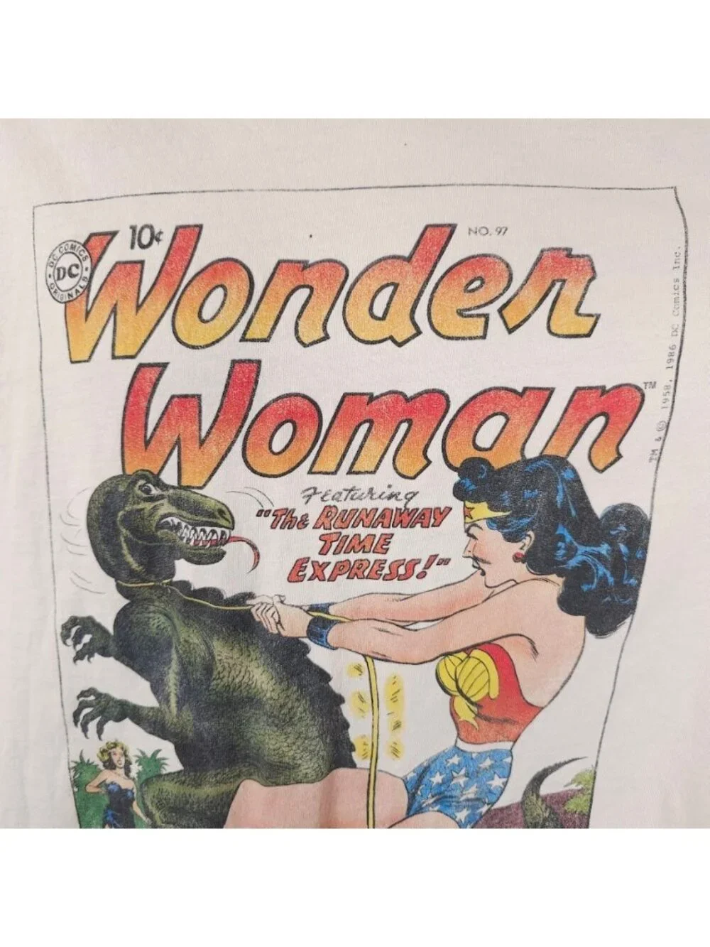 Wonder Woman T Shirt Womens Size XL White Dinosaur DC Comics Runaway Time Xpress - Picture 3 of 9